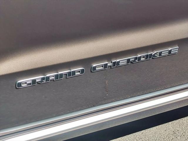 used 2019 Jeep Grand Cherokee car, priced at $28,384