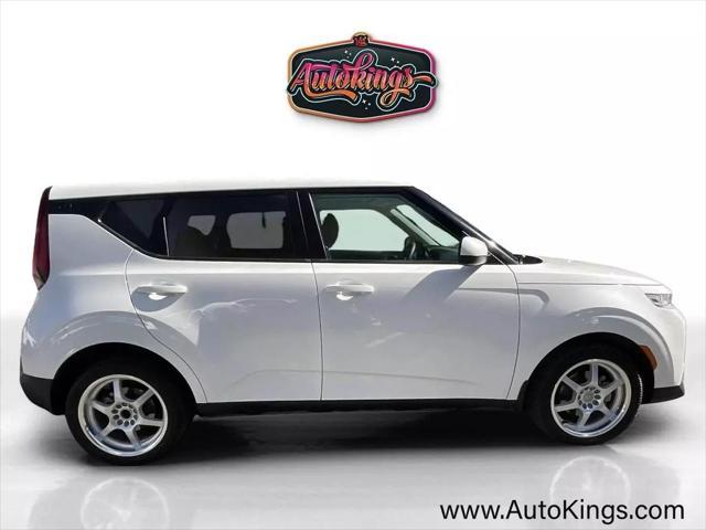 used 2020 Kia Soul car, priced at $17,990