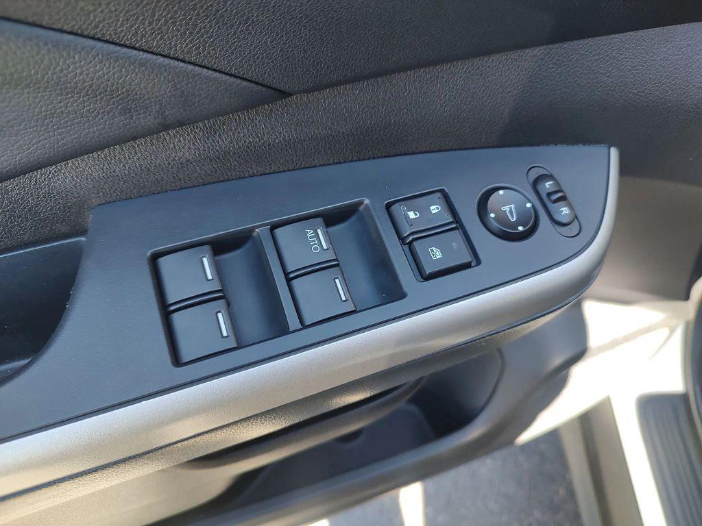 used 2013 Honda CR-V car, priced at $13,990