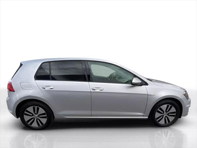 used 2016 Volkswagen e-Golf car, priced at $9,996