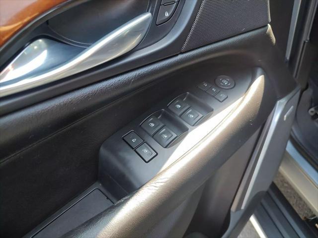 used 2018 Cadillac Escalade ESV car, priced at $24,113