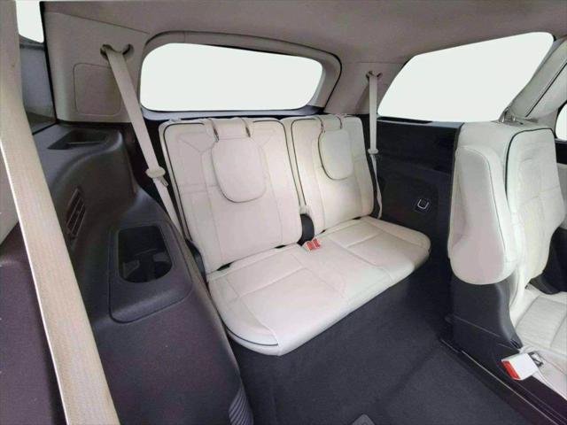 used 2020 Lincoln Aviator car, priced at $39,990