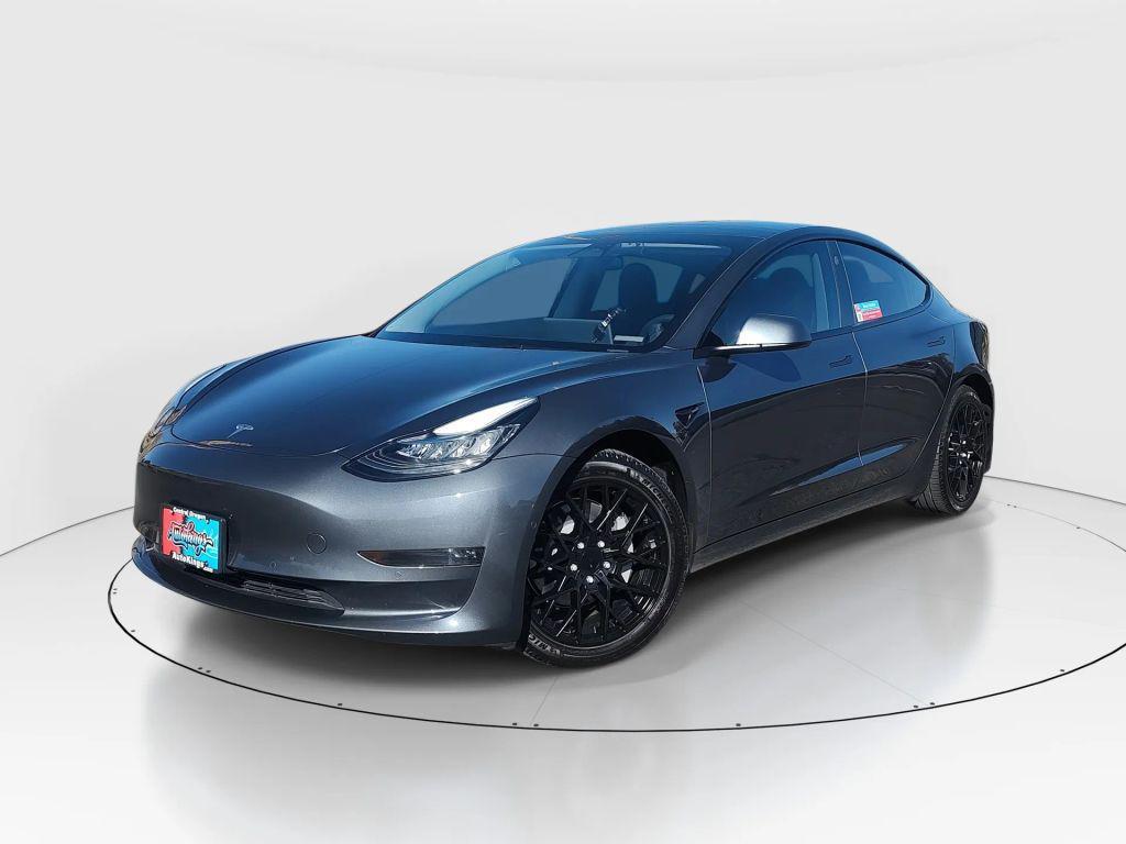 used 2022 Tesla Model 3 car, priced at $27,990