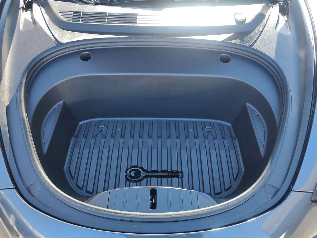 used 2022 Tesla Model 3 car, priced at $27,990