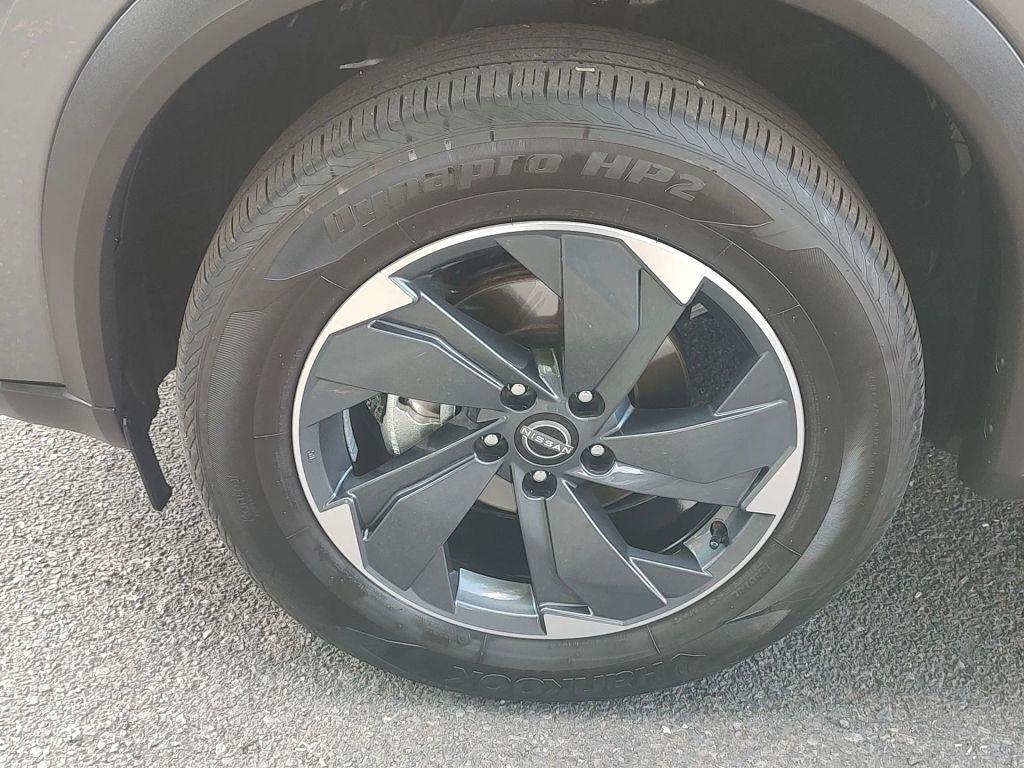 used 2024 Nissan Rogue car, priced at $24,999