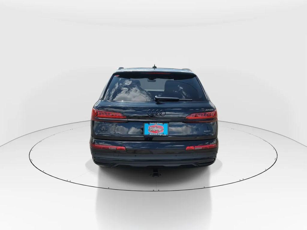 used 2022 Audi Q7 car, priced at $35,990