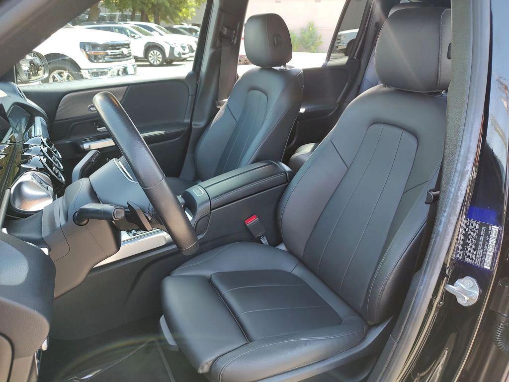 used 2021 Mercedes-Benz GLB 250 car, priced at $25,990