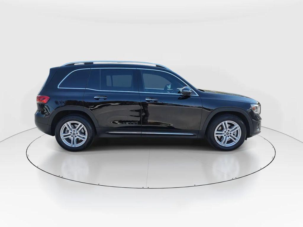 used 2021 Mercedes-Benz GLB 250 car, priced at $25,990