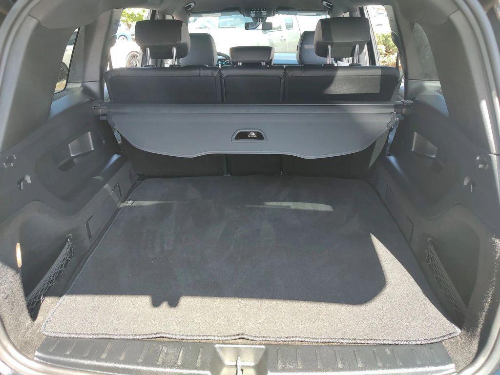 used 2021 Mercedes-Benz GLB 250 car, priced at $25,990