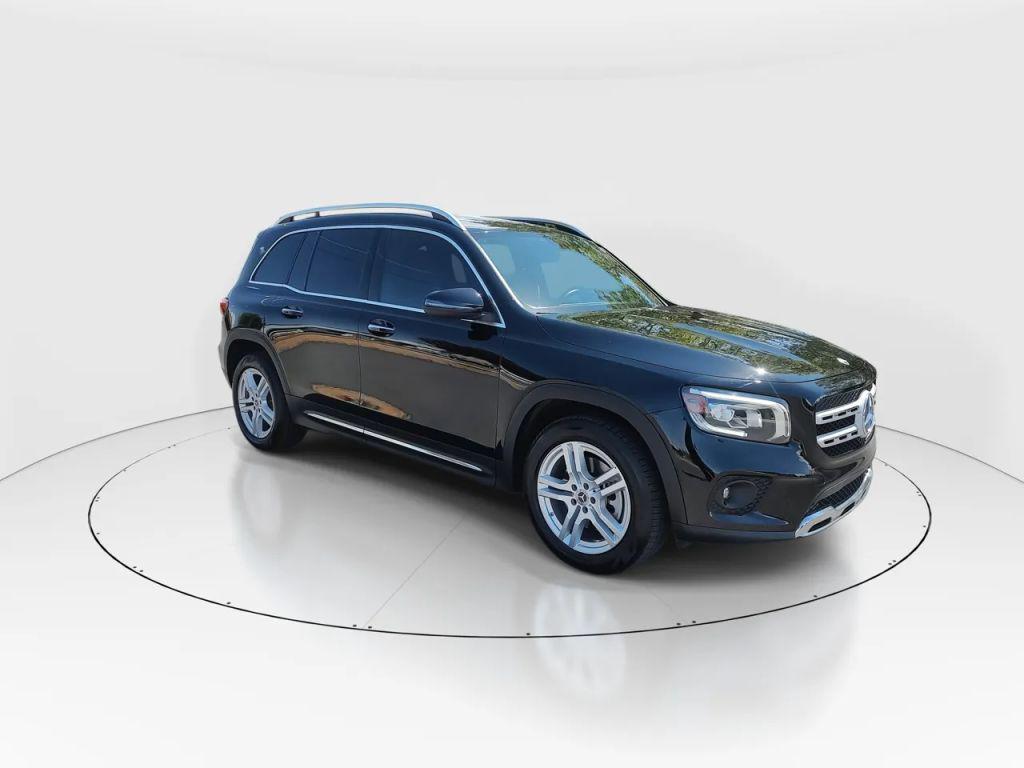 used 2021 Mercedes-Benz GLB 250 car, priced at $25,990