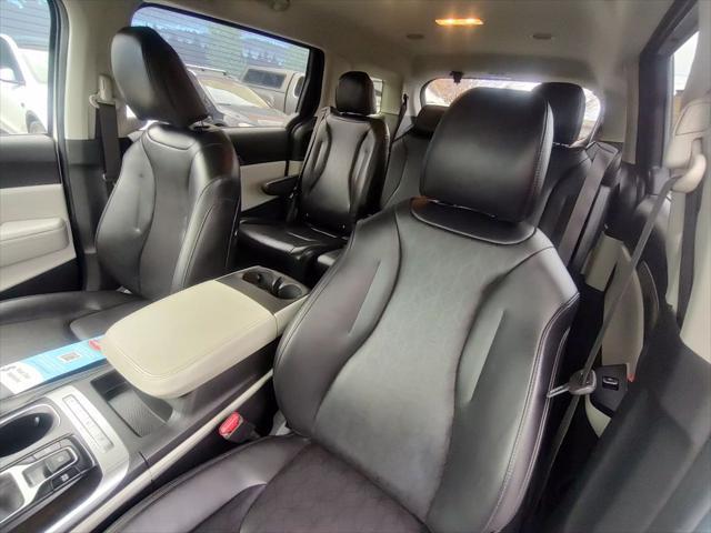 used 2022 Kia Carnival car, priced at $29,572