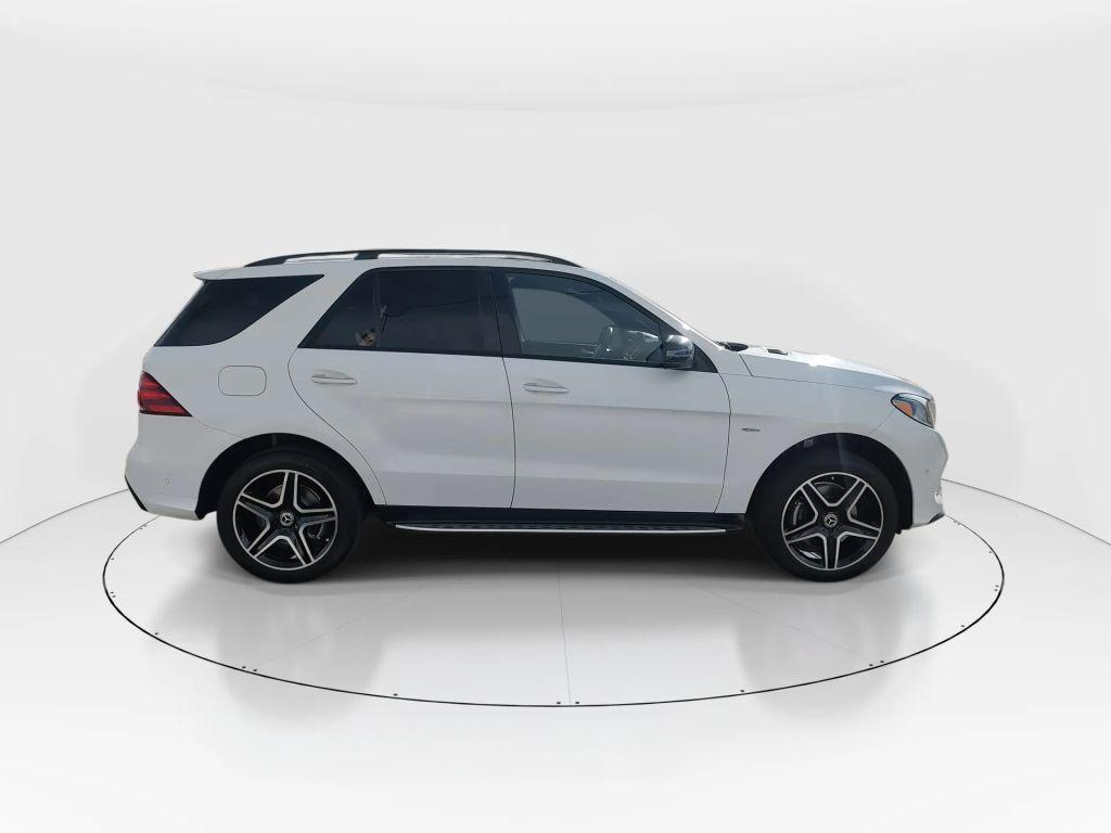 used 2019 Mercedes-Benz GLE 400 car, priced at $19,987