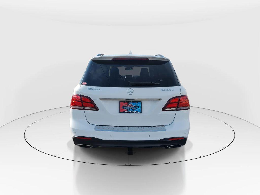 used 2019 Mercedes-Benz GLE 400 car, priced at $19,987