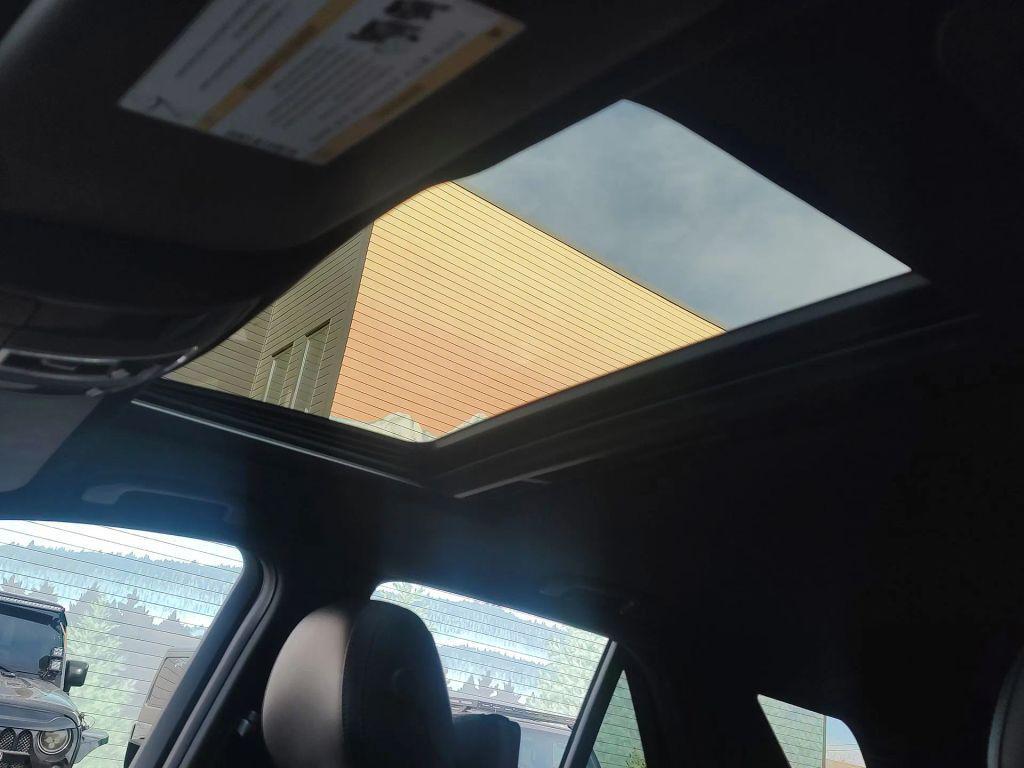 used 2019 Mercedes-Benz GLE 400 car, priced at $19,987