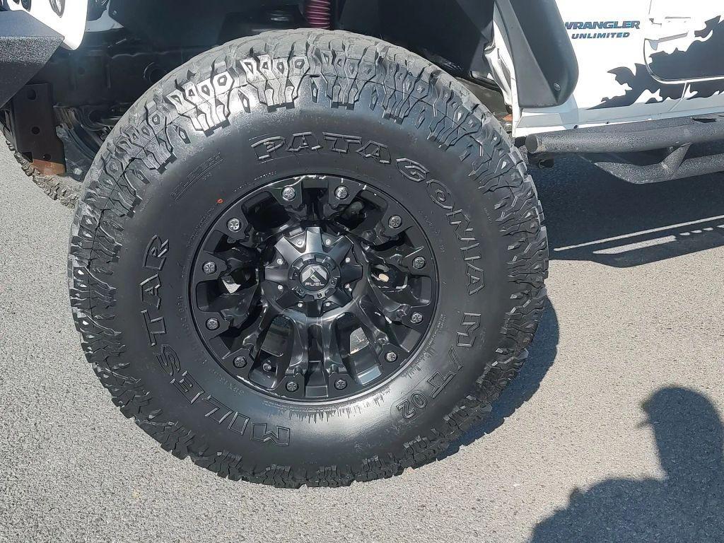 used 2017 Jeep Wrangler Unlimited car, priced at $27,990