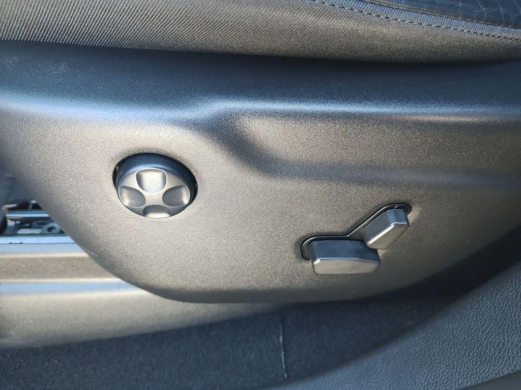 used 2021 Jeep Grand Cherokee car, priced at $26,989