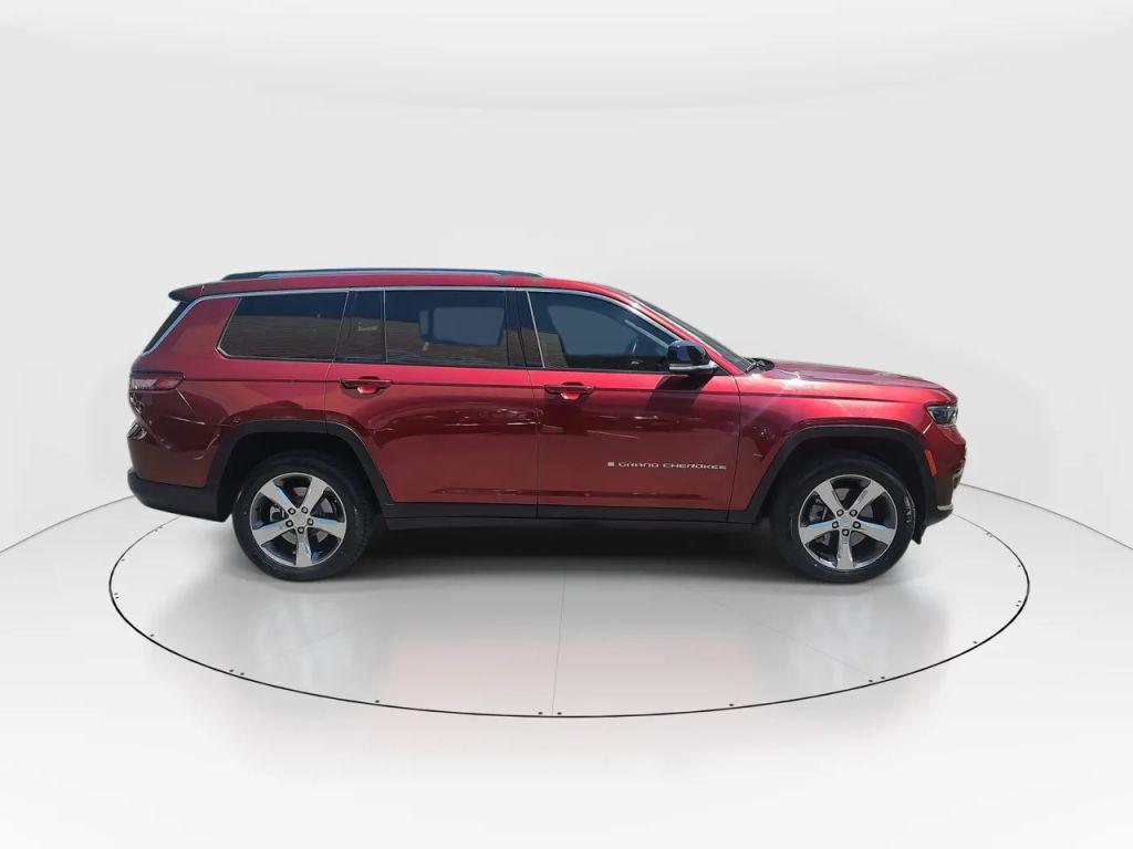 used 2021 Jeep Grand Cherokee L car, priced at $23,998