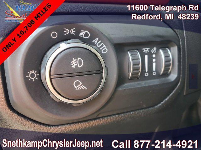 used 2022 Jeep Gladiator car, priced at $39,895