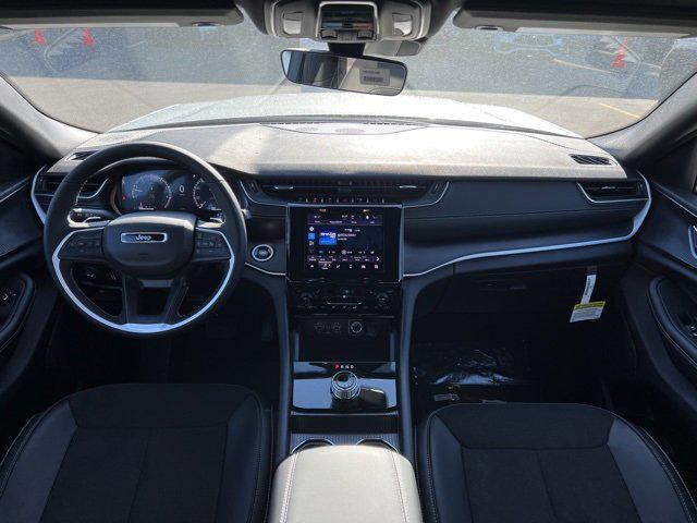 new 2025 Jeep Grand Cherokee L car, priced at $44,857