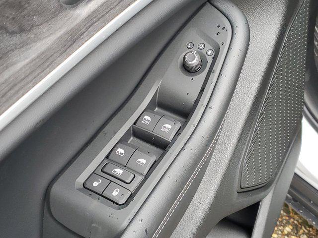 new 2025 Jeep Grand Cherokee car, priced at $50,220