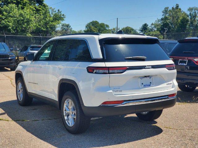 new 2024 Jeep Grand Cherokee car, priced at $44,375