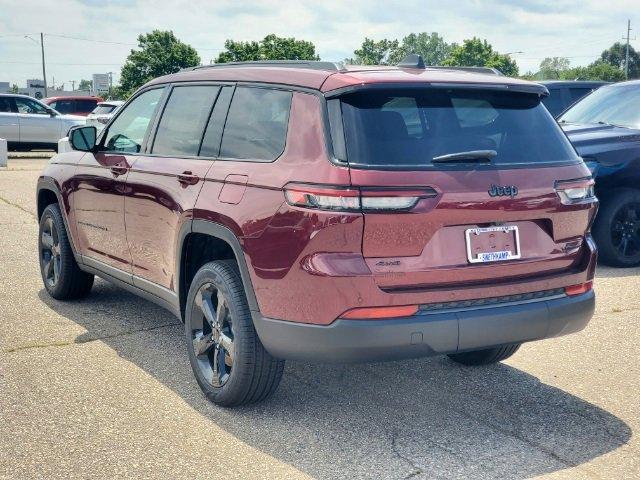 new 2024 Jeep Grand Cherokee L car, priced at $55,020