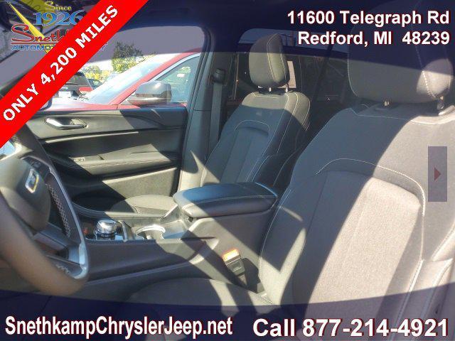 used 2024 Jeep Grand Cherokee car, priced at $39,695