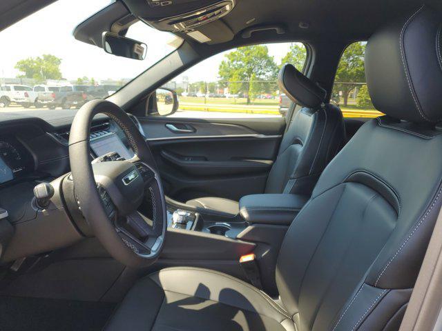 new 2025 Jeep Grand Cherokee car, priced at $50,220