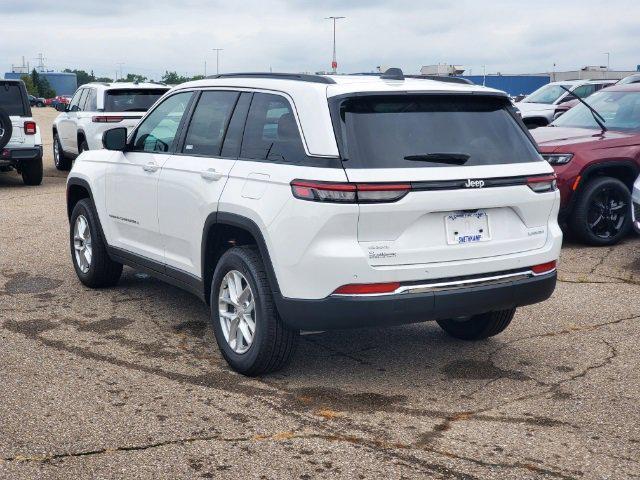 new 2024 Jeep Grand Cherokee car, priced at $42,580