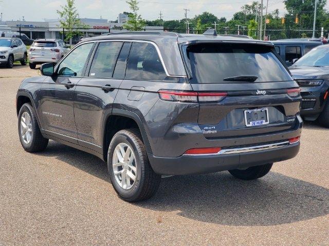 new 2024 Jeep Grand Cherokee car, priced at $44,970