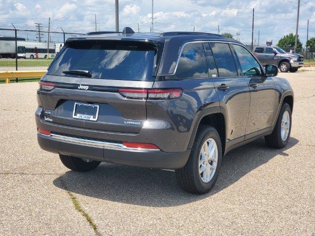 new 2024 Jeep Grand Cherokee car, priced at $44,970