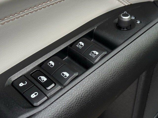 used 2022 Jeep Compass car, priced at $24,995