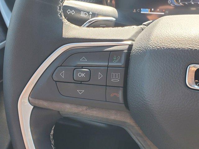 new 2025 Jeep Grand Cherokee car, priced at $47,495