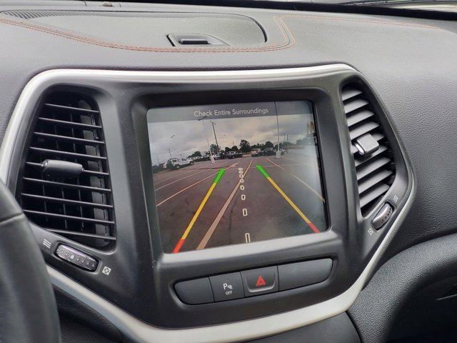 used 2018 Jeep Cherokee car, priced at $20,995