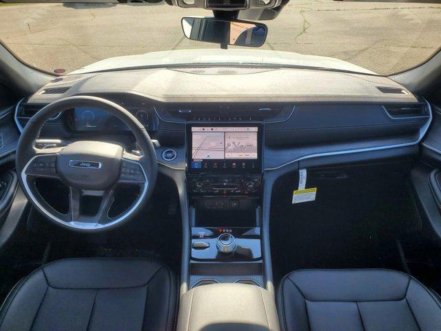 new 2025 Jeep Grand Cherokee car, priced at $49,625
