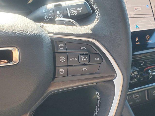 new 2025 Jeep Grand Cherokee car, priced at $49,625