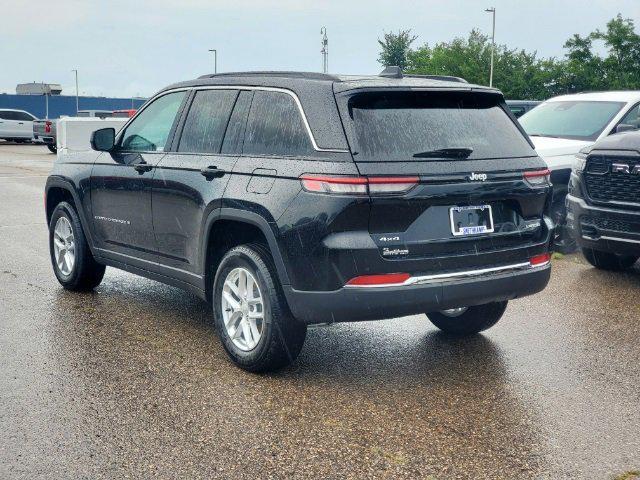 new 2024 Jeep Grand Cherokee car, priced at $43,175