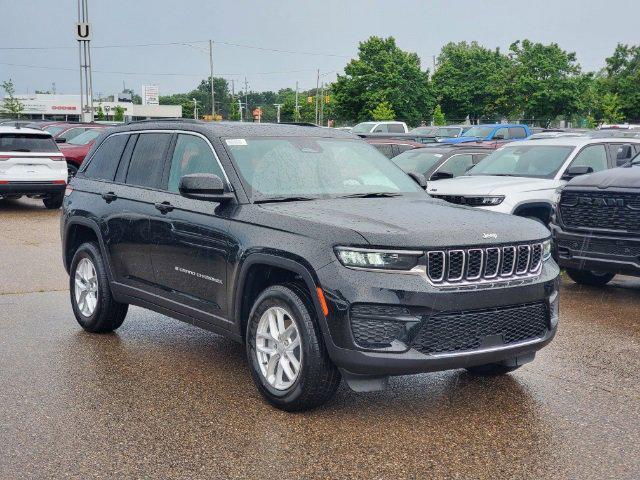 new 2024 Jeep Grand Cherokee car, priced at $43,175