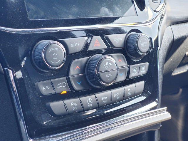 used 2022 Jeep Grand Cherokee car, priced at $30,995