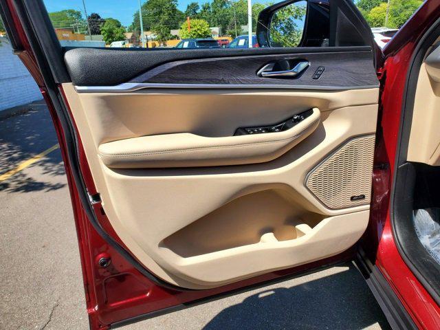 used 2021 Jeep Grand Cherokee L car, priced at $28,995
