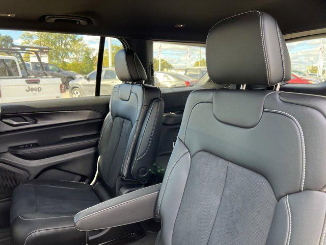 new 2025 Jeep Grand Cherokee L car, priced at $44,975
