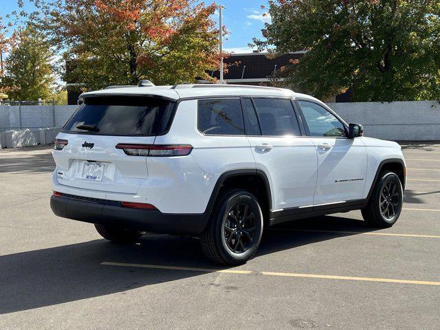 new 2025 Jeep Grand Cherokee L car, priced at $44,975