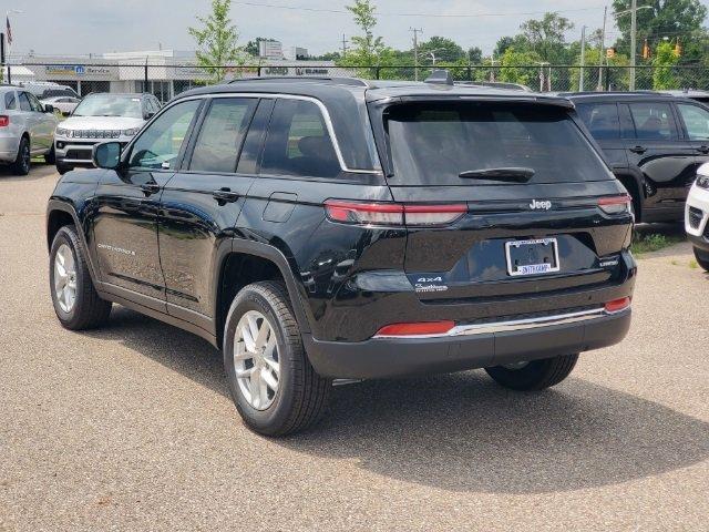 new 2024 Jeep Grand Cherokee car, priced at $44,970