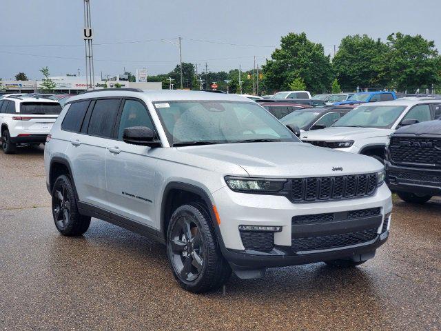 new 2024 Jeep Grand Cherokee L car, priced at $55,020