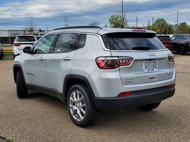 new 2024 Jeep Compass car, priced at $34,085