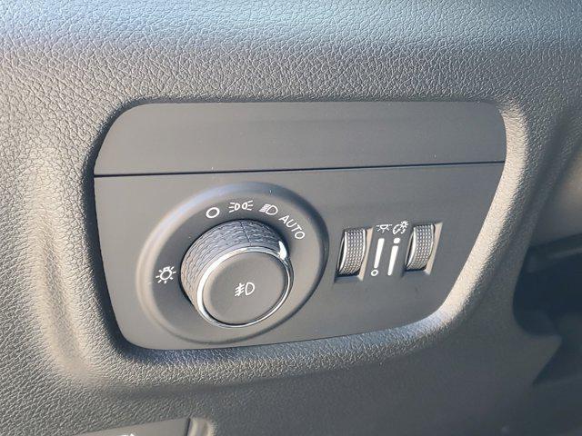 new 2025 Jeep Grand Cherokee L car, priced at $51,625