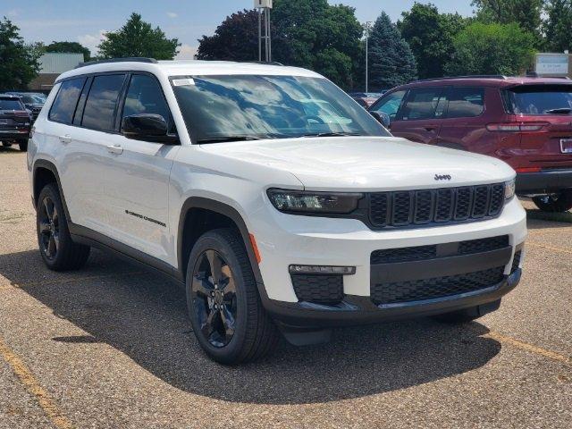 new 2024 Jeep Grand Cherokee L car, priced at $55,420