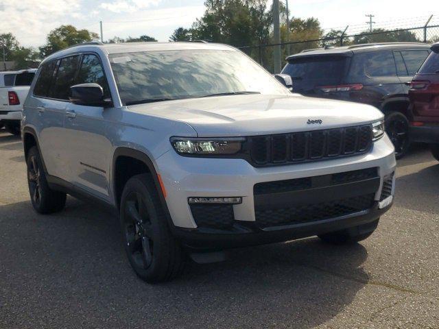 new 2025 Jeep Grand Cherokee L car, priced at $54,635