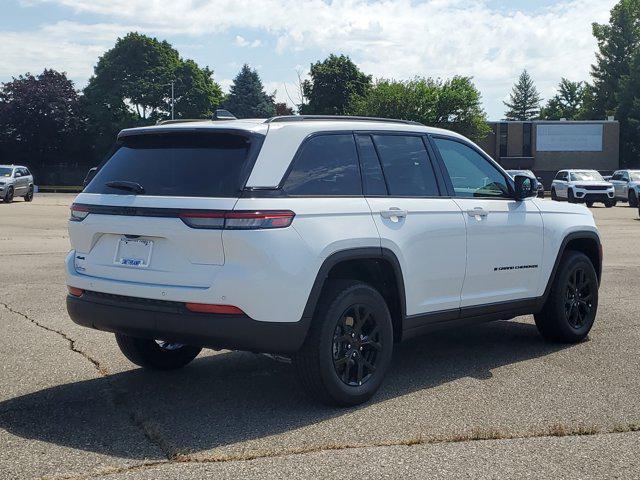 new 2025 Jeep Grand Cherokee car, priced at $46,135
