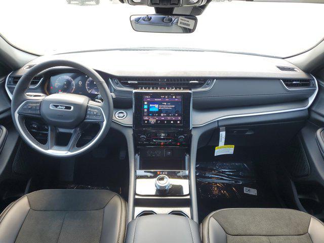 new 2025 Jeep Grand Cherokee car, priced at $46,135